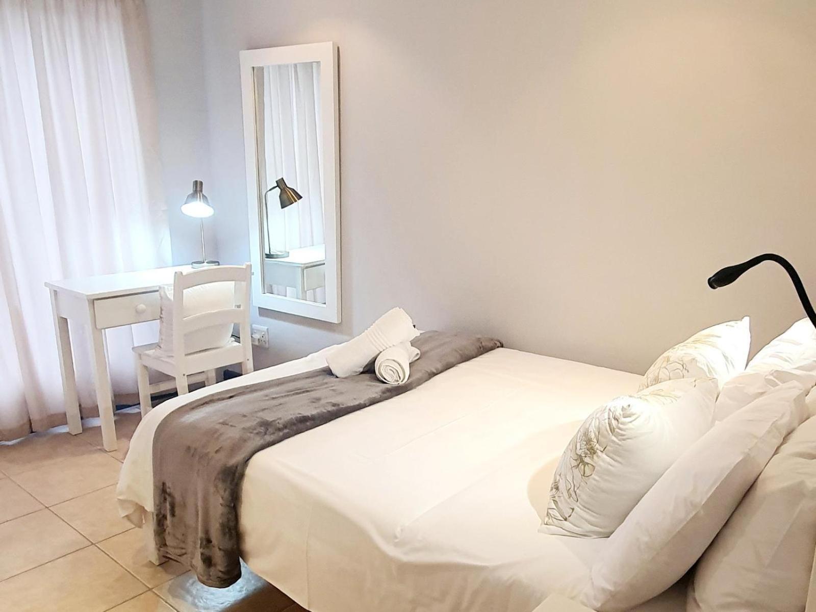 Point Village Hotel And Self Catering 莫塞尔湾 客房 照片