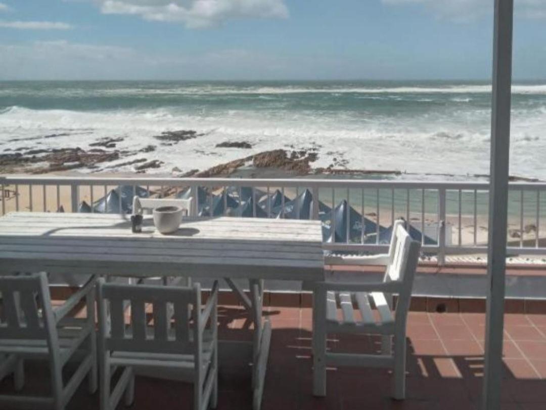 Point Village Hotel And Self Catering 莫塞尔湾 外观 照片